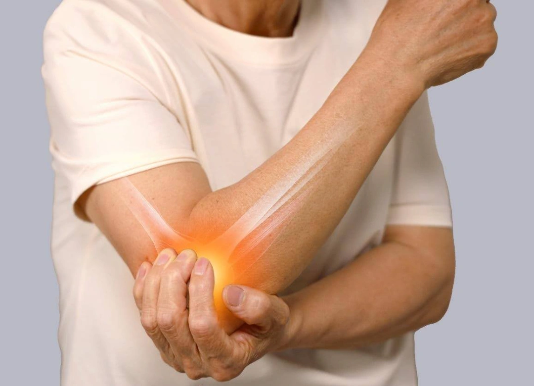 types of elbow pain.