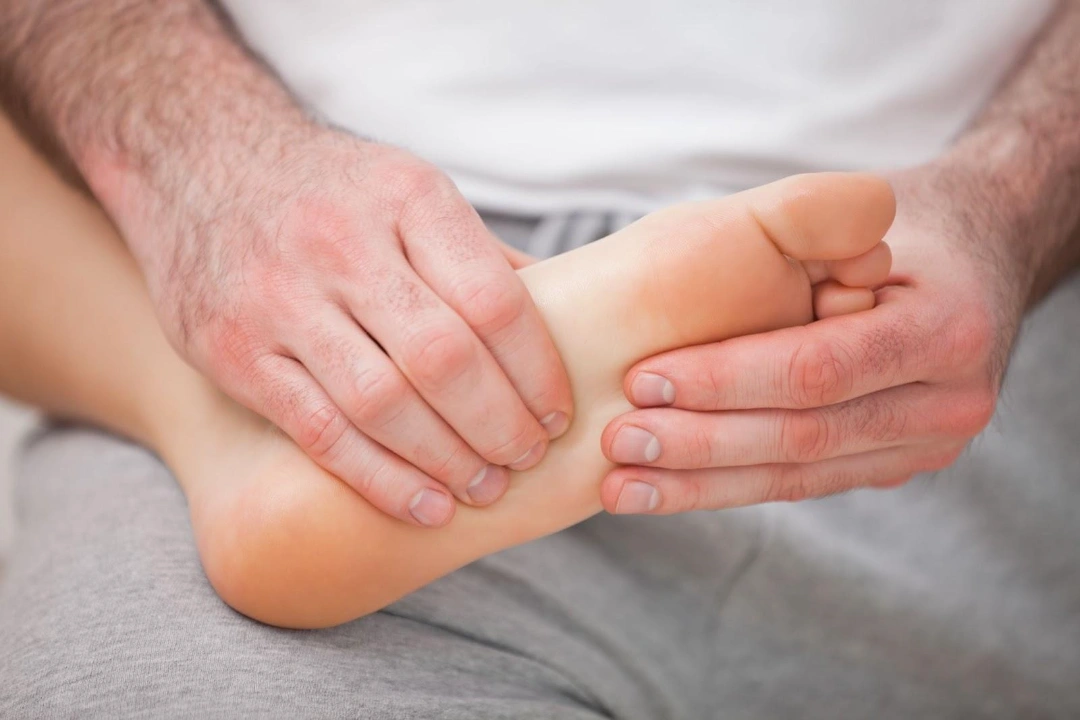 Symptoms of a Midfoot Fracture Singapore